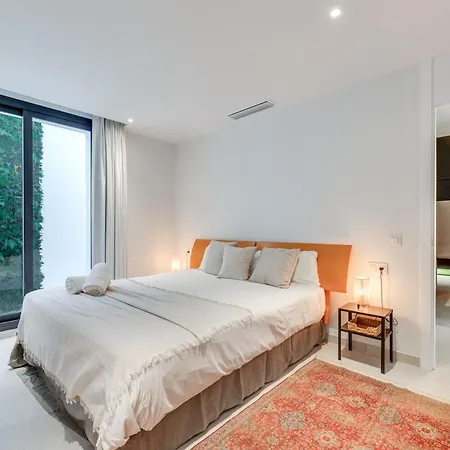 Vacation Marbella I Hanami, Private Infinity Edge-pool, Gym, Movie Theater, Close To Golfs And Beaches * Estepona