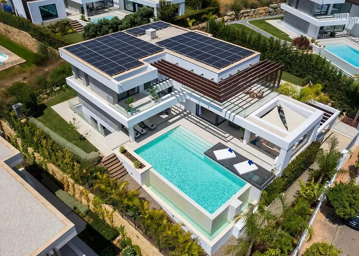 Vacation Marbella I Hanami, Private Infinity Edge-pool, Gym, Movie Theater, Close To Golfs And Beaches إِستيبونا