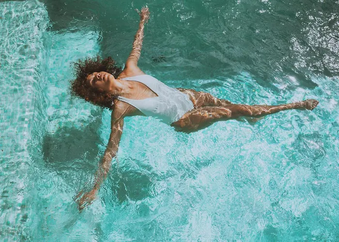 Vacation Marbella I Hanami, Private Infinity Edge-pool, Gym, Movie Theater, Close To Golfs And Beaches فيلة *