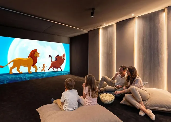 Vacation Marbella I Hanami, Private Infinity Edge-pool, Gym, Movie Theater, Close To Golfs And Beaches فيلة