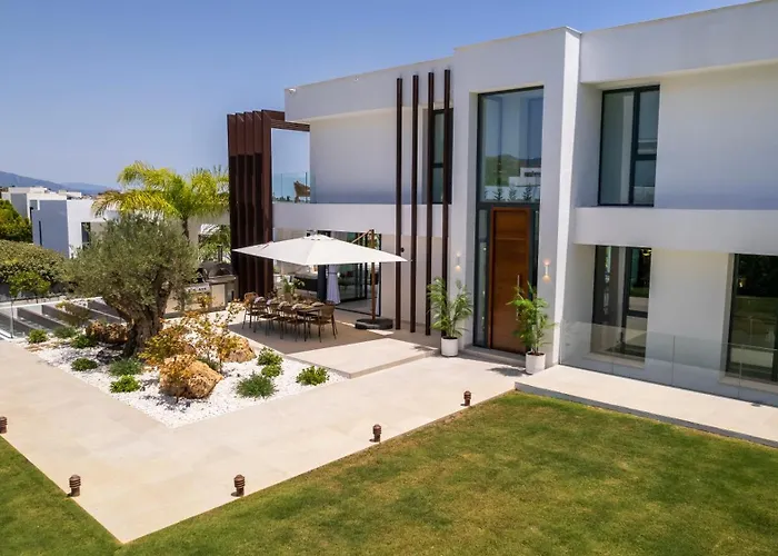 فيلة Vacation Marbella I Hanami, Private Infinity Edge-pool, Gym, Movie Theater, Close To Golfs And Beaches إِستيبونا