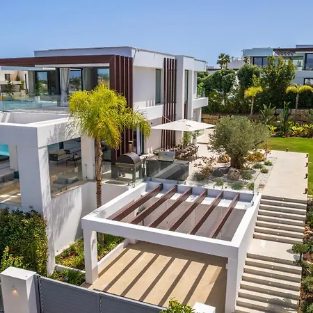 Вилла Vacation Marbella I Hanami, Private Infinity Edge-pool, Gym, Movie Theater, Close To Golfs And Beaches