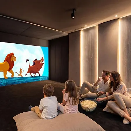 Vacation Marbella I Hanami, Private Infinity Edge-pool, Gym, Movie Theater, Night-security, Alarm System, Close To Golfs And Beaches Вілла