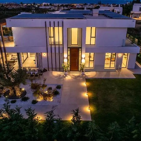 빌라 Vacation Marbella I Hanami, Private Infinity Edge-pool, Gym, Movie Theater, Close To Golfs And Beaches *