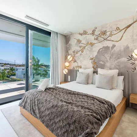Vacation Marbella I Hanami, Private Infinity Edge-pool, Gym, Movie Theater, Night-security, Alarm System, Close To Golfs And Beaches
