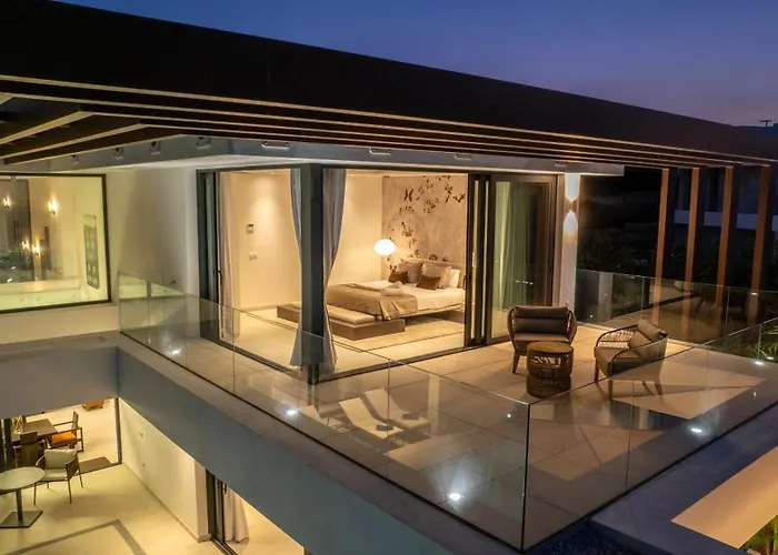 Vacation Marbella I Hanami, Private Infinity Edge-pool, Gym, Movie Theater, Close To Golfs And Beaches Villa Estepona