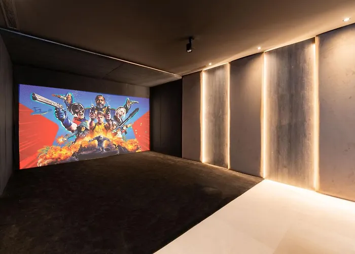 Vacation Marbella I Hanami, Private Infinity Edge-pool, Gym, Movie Theater, Close To Golfs And Beaches Villa *