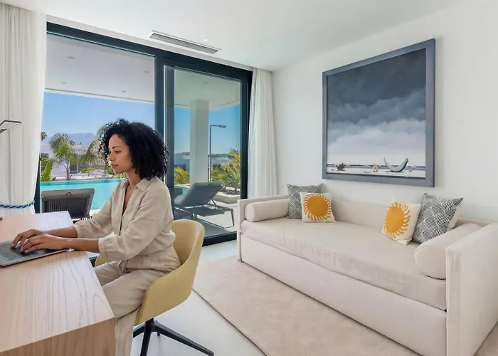 Vacation Marbella I Hanami, Private Infinity Edge-pool, Gym, Movie Theater, Close To Golfs And Beaches